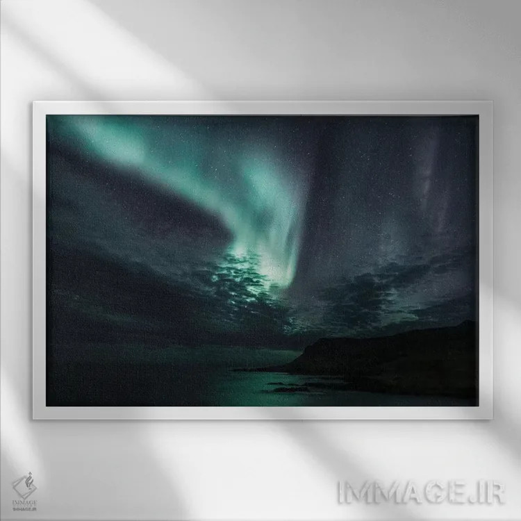 تابلو دکوراتیو شمال شرقی ایسلند اثر لوک آنتونی گرم - نمای قابدار سفید