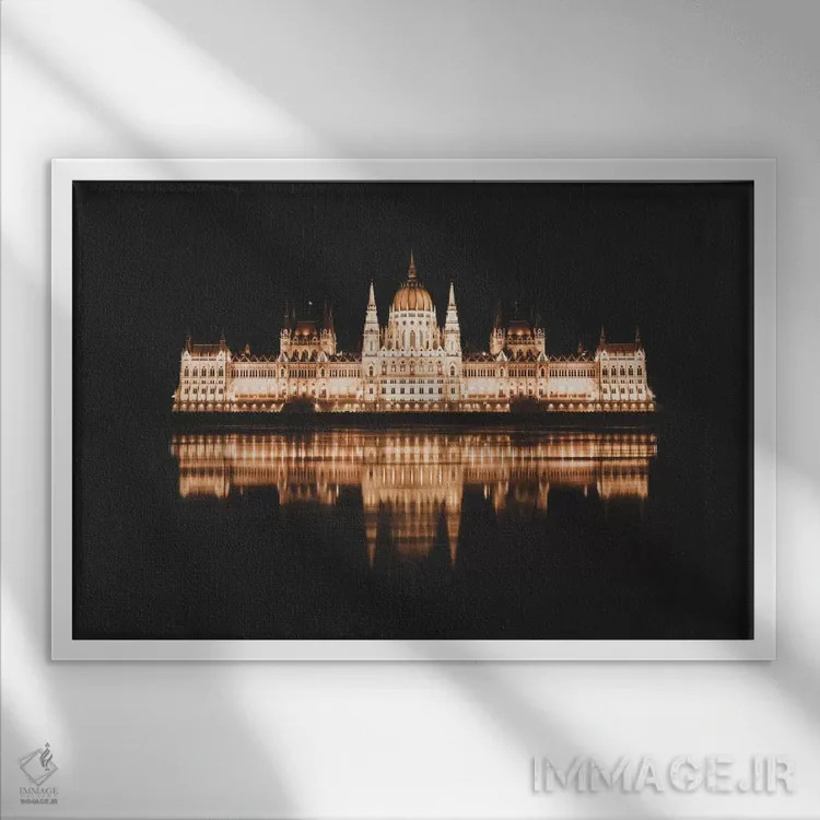 تابلو دکوراتیو بوداپست، مجارستان اثر لوک آنتونی گرم - نمای قابدار سفید