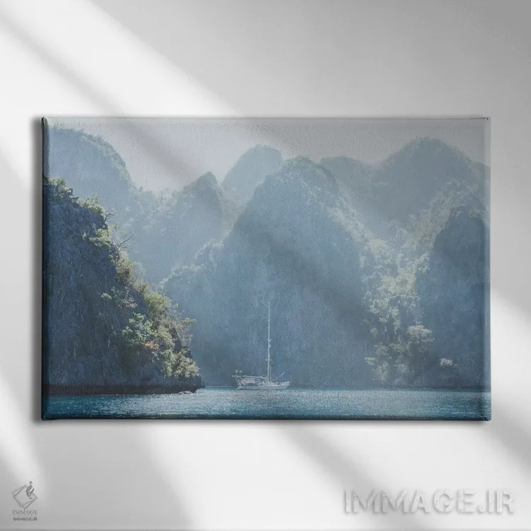 تابلو دکوراتیو کرون، فیلیپین اثر لوک آنتونی گرم - نمای روبهرو روی دیوار