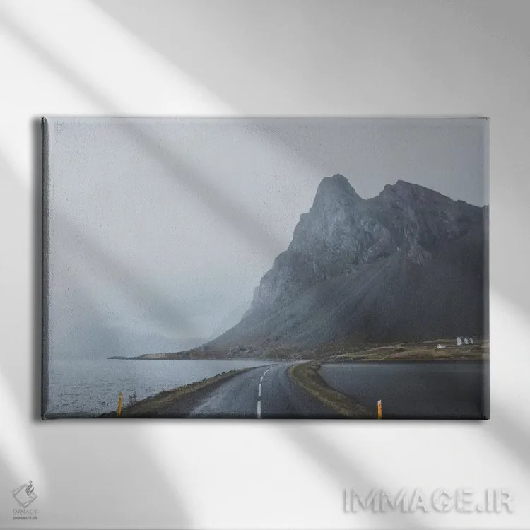 تابلو دکوراتیو منطقه شرقی، ایسلند اثر لوک آنتونی گرم - نمای روبهرو روی دیوار