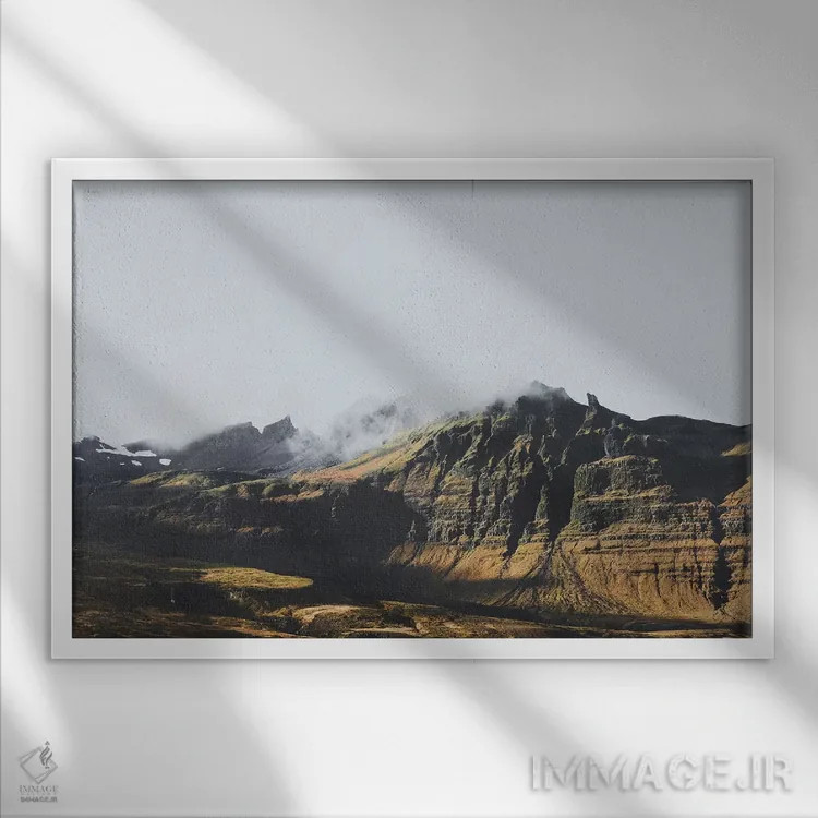 تابلو دکوراتیو ایسلند اثر لوک آنتونی گرم - نمای قابدار سفید