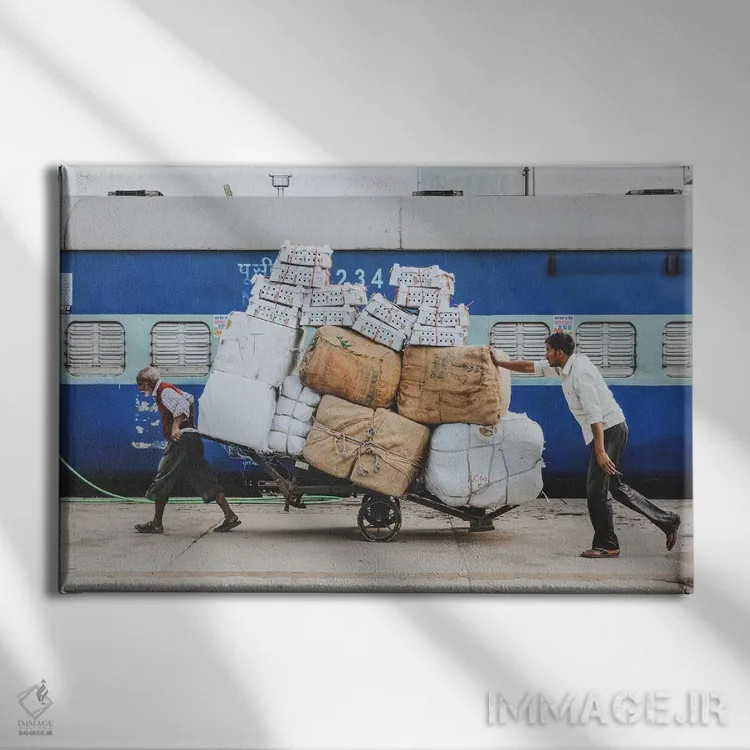 تابلو دکوراتیو ایستگاه راه آهن لکهنو اثر لوک آنتونی گرم - نمای روبهرو روی دیوار