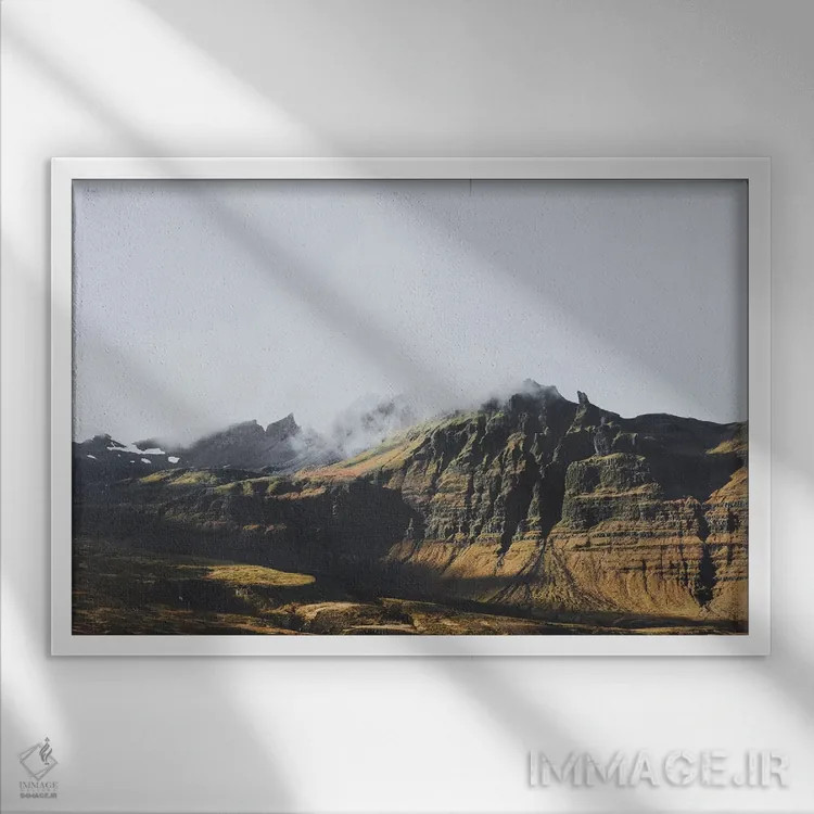 تابلو دکوراتیو کیرکیوفل، ایسلند اثر لوک آنتونی گرم - نمای قابدار سفید