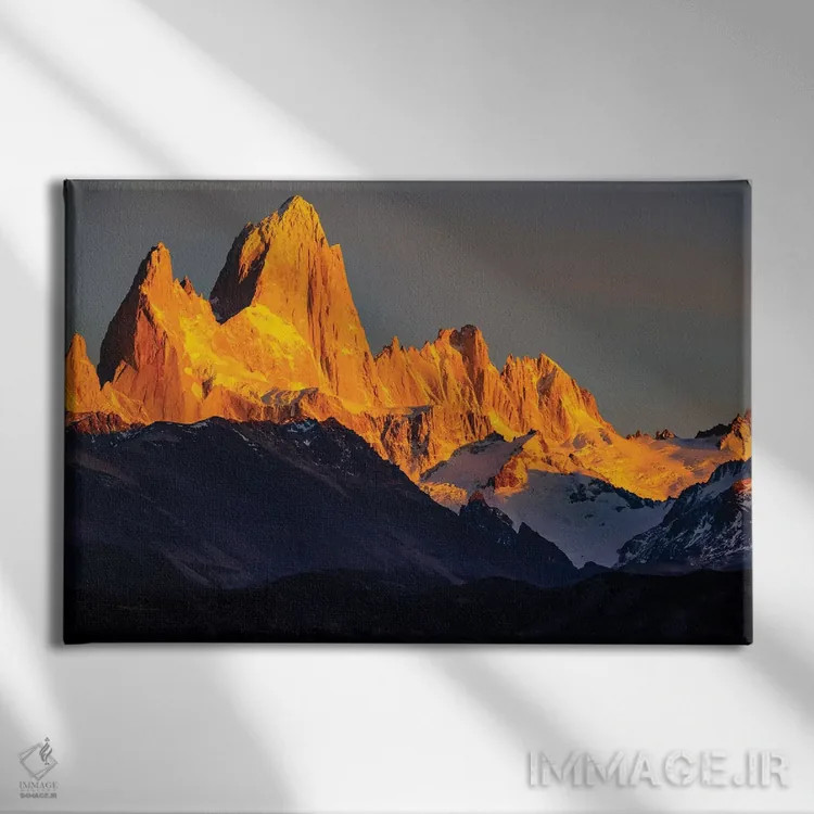 تابلو دکوراتیو Patagonia. El Chalten, Fitz Roy,آرژانتین، پاتاگونیا، ال چال… اثر جورج تئودور - نمای روبهرو روی دیوار