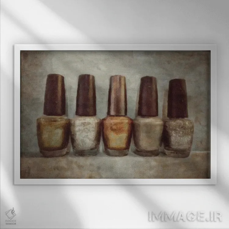 تابلو دکوراتیو فلزات سنگین اثر گرافیتی استودیوها - نمای قابدار سفید