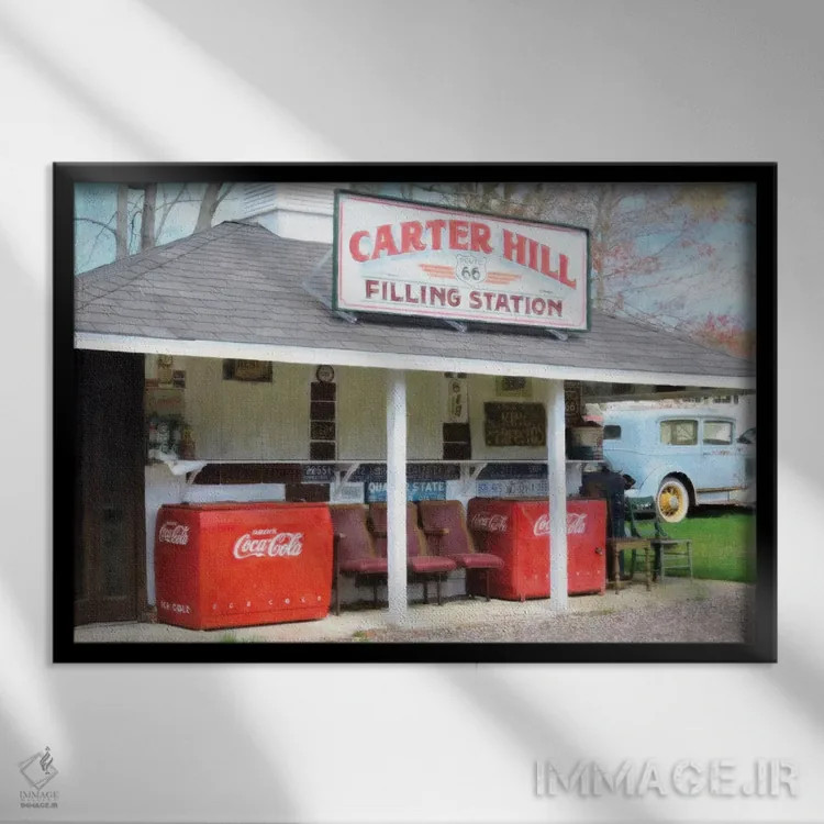تابلو دکوراتیو پمپ بنزین اثر گرافیتی استودیوها - نمای قابدار مشکی