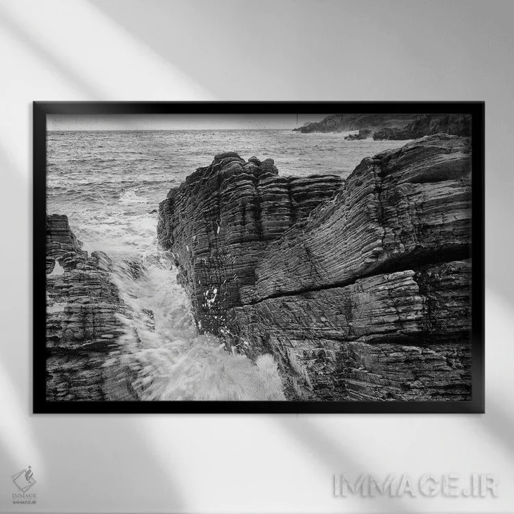 تابلو دکوراتیو مطالعه صخره تالمین اثر استیفن هاجتس - نمای قابدار مشکی