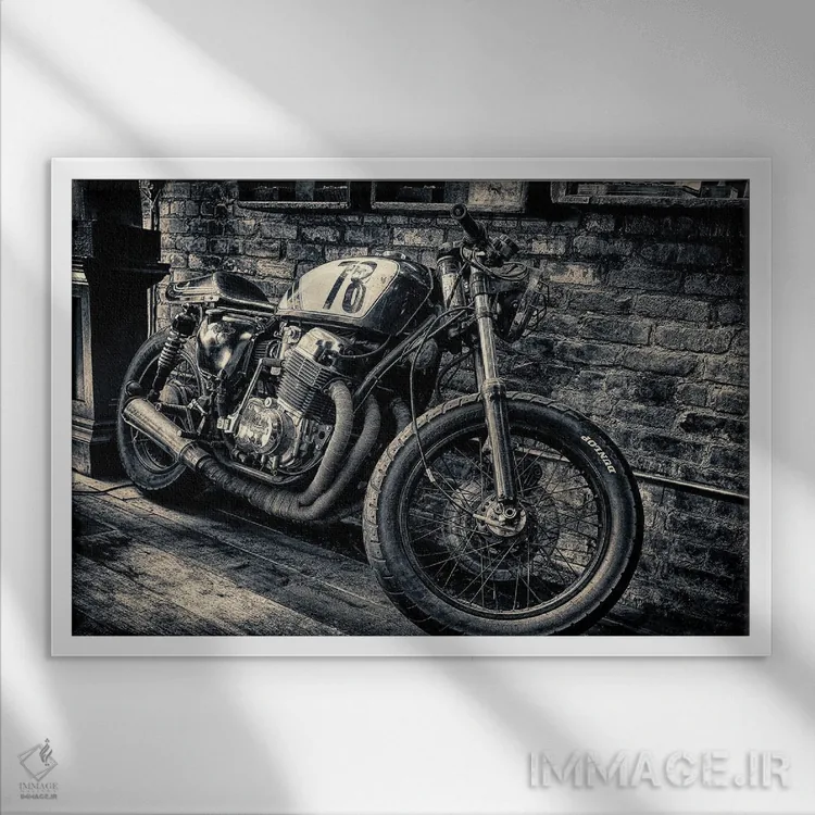 تابلو دکوراتیو چاپ قدیمی هوندا CB750 نیویورک اثر استیفن هاجتس - نمای قابدار سفید