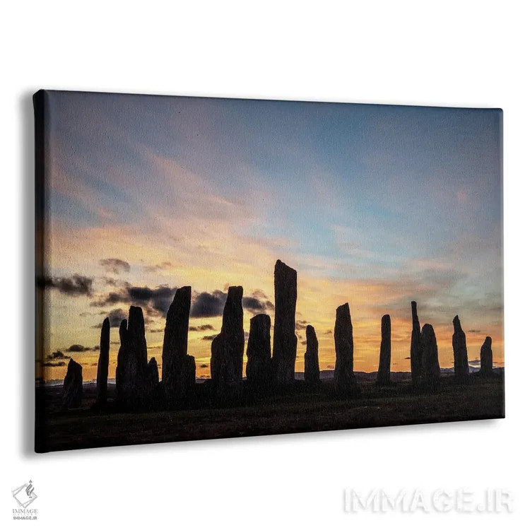 تابلو دکوراتیو طلوع آفتاب بر سنگ های کالانیش اثر استیفن هاجتس - نمای پرسپکتیو محصول