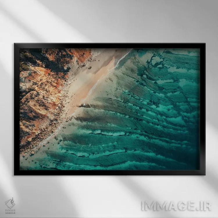 تابلو دکوراتیو ساحل صبحگاهی اثر سباستین هیلگتاگ - نمای قابدار مشکی