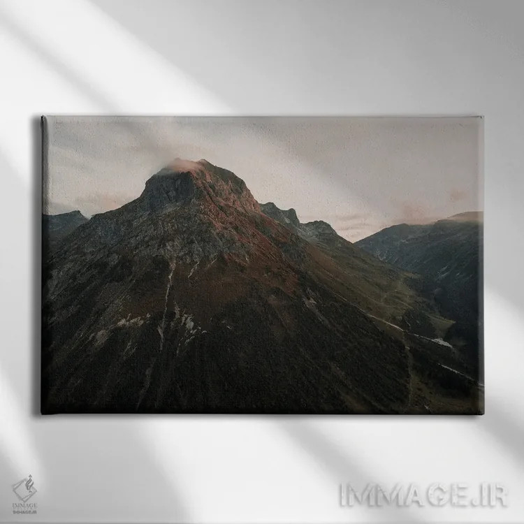 تابلو دکوراتیو غروب بالای تپه ۱ اثر سباستین هیلگتاگ - نمای روبهرو روی دیوار