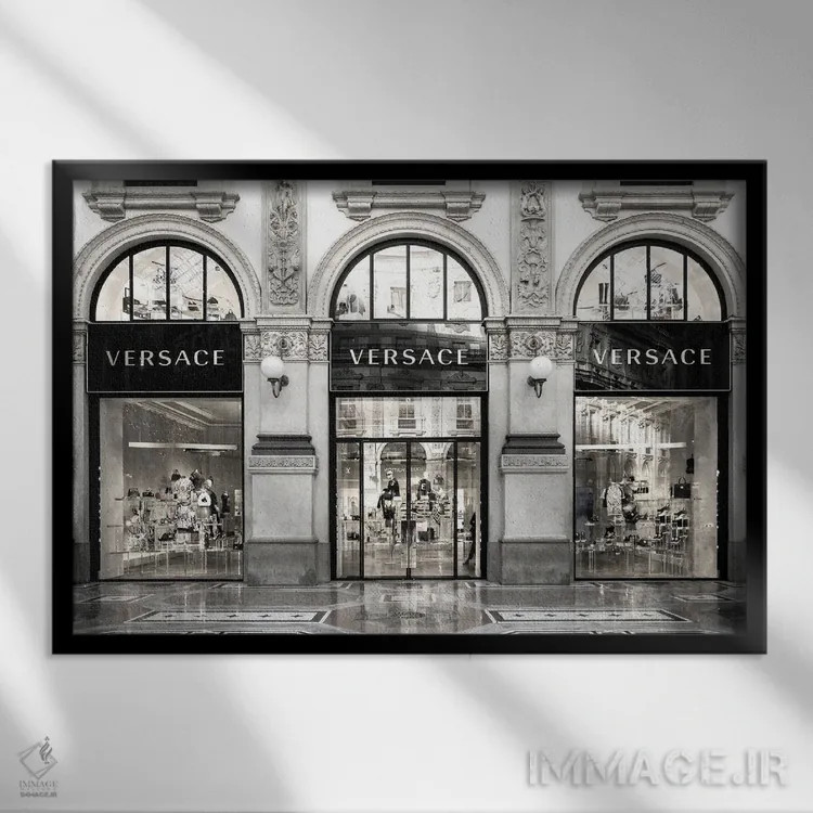 تابلو دکوراتیو خرید در ساعت طلایی اثر هدر گری - نمای قابدار مشکی