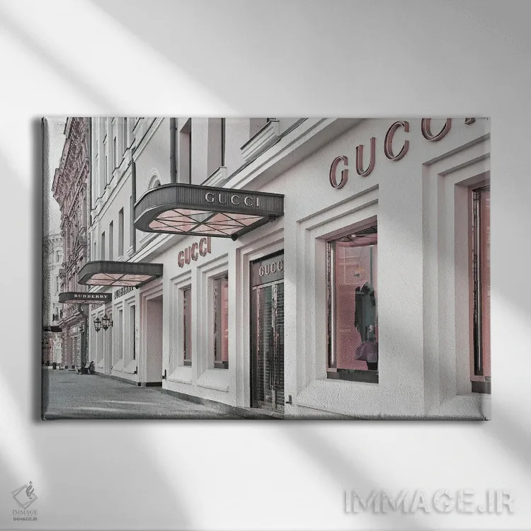 تابلو دکوراتیو خرید صورتی اثر هدر گری - نمای روبهرو روی دیوار