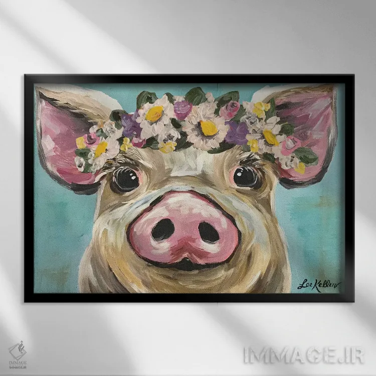تابلو دکوراتیو خوک با تاج گل روی زمینه فیروزه ای اثر هیپی هاوند استودیوز - نمای قابدار مشکی