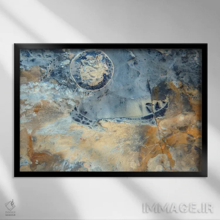 تابلو انتزاعی سنگ ماه اثر هلنا کوپر - نمای قابدار مشکی