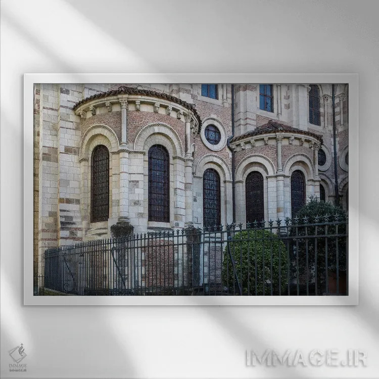 تابلو دکوراتیو Toulouse. Basilica of St. Sernin.,فرانسه، تولوز، کلیسای جامع… اثر هولیس لونی - نمای قابدار سفید