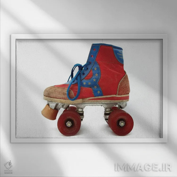 تابلو دکوراتیو با جریان حرکت کن اثر هانی مون هتل - نمای قابدار سفید