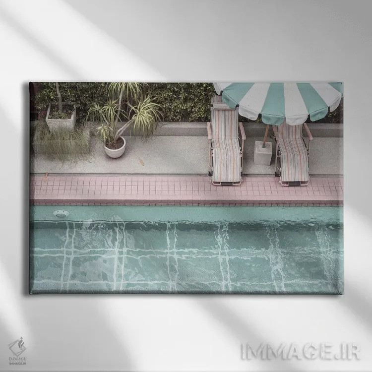 تابلو دکوراتیو کنار استخر اثر هانی مون هتل - نمای روبهرو روی دیوار