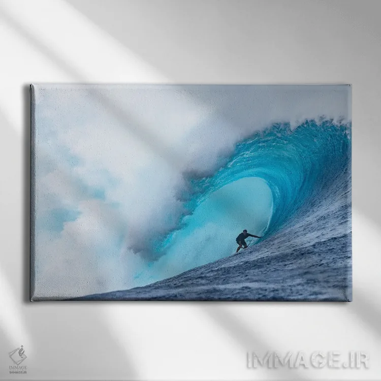 تابلو مینیمال ابرشکنی اثر هانا پریویت - نمای روبهرو روی دیوار