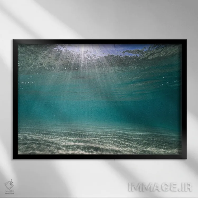 تابلو مینیمال پرتوهای خورشید اثر هانا پریویت - نمای قابدار مشکی