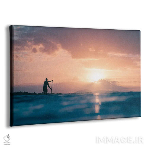 تابلو مینیمال موج سواری ایستاده هنگام غروب اثر هانا پریویت - نمای پرسپکتیو محصول