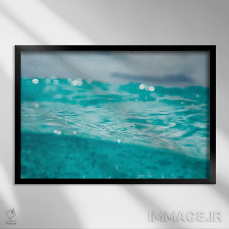 تابلو مینیمال رویاهای اقیانوس اثر هانا پریویت - نمای قابدار مشکی