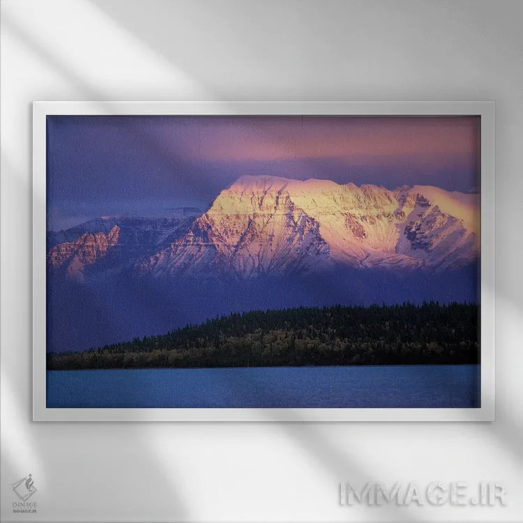 تابلو دکوراتیو Katmai National Park & Preserve, Alaska, USA,کوه کاتولینات با در… اثر هیو رز - نمای قابدار سفید