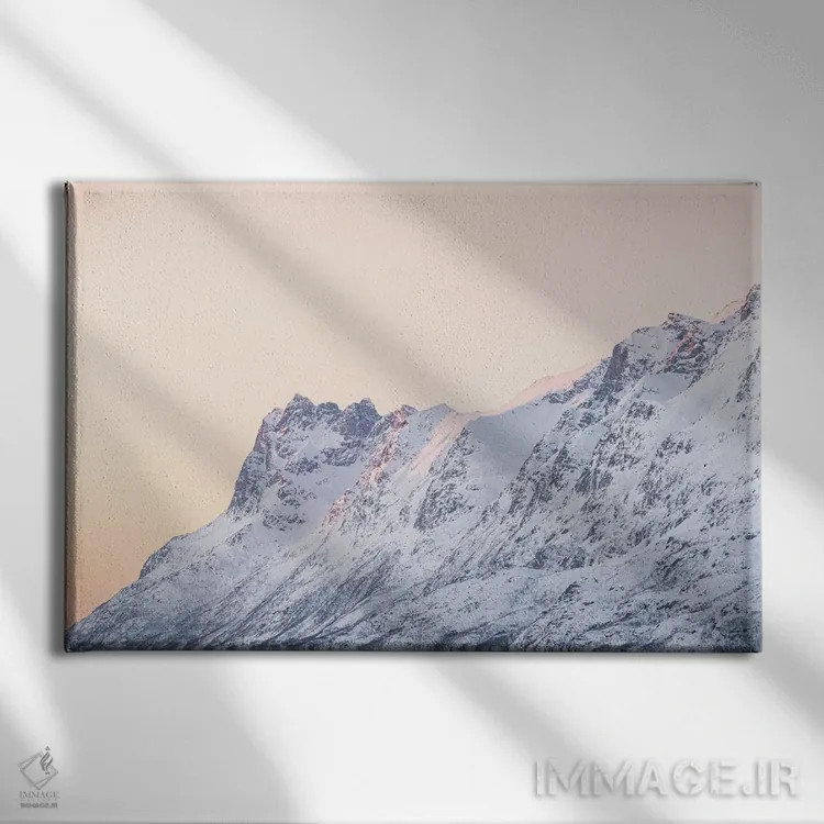تابلو دکوراتیو سپیده دم کوهستان اثر هنریکه شنک - نمای روبهرو روی دیوار