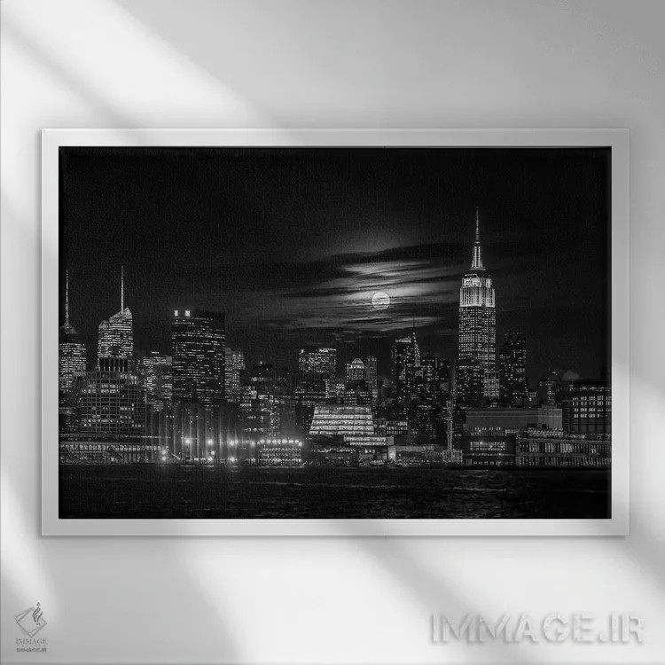تابلو دکوراتیو منهتن در شب اثر هوا ژو - نمای قابدار سفید