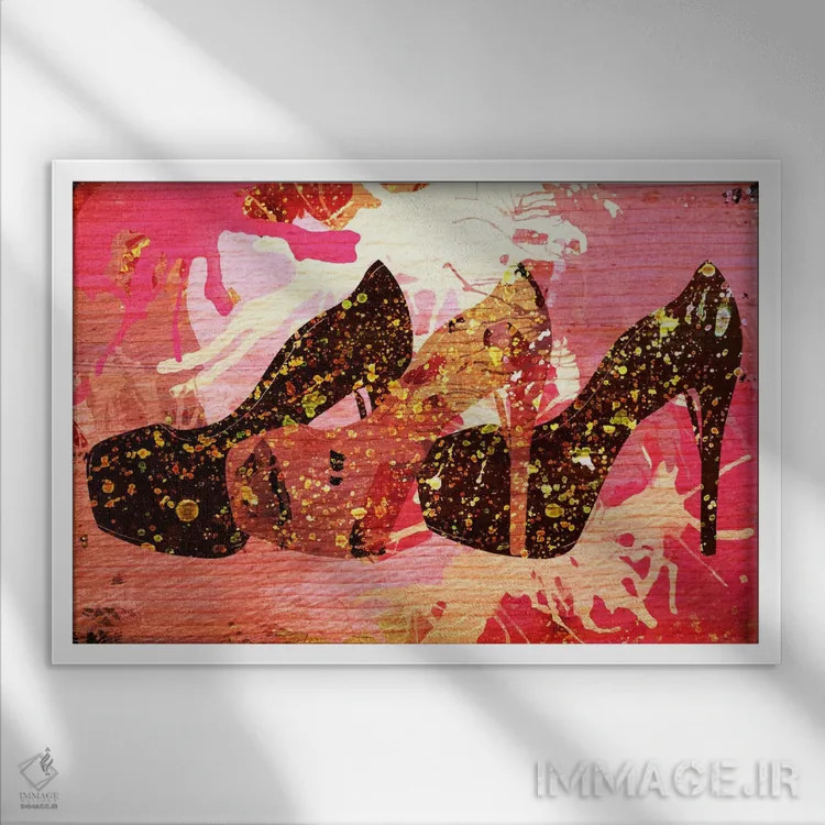 تابلو دکوراتیو کفش های پاشنه بلند با طرح چوبی اثر فایو بای فایو کالکتیو - نمای قابدار سفید