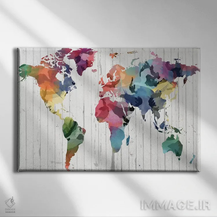 تابلو انتزاعی نقشه جهان آبرنگی چوبی اثر فایو بای فایو کالکتیو - نمای روبهرو روی دیوار