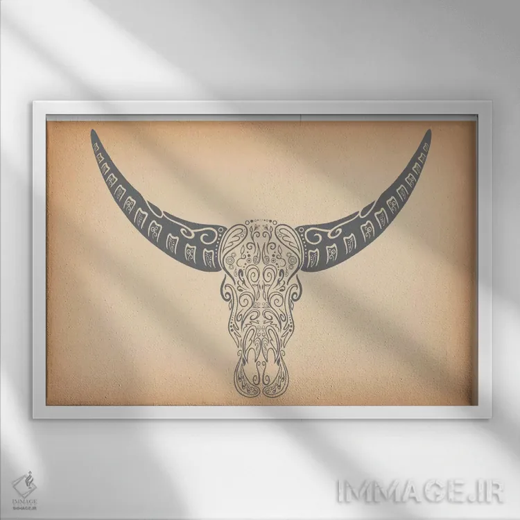 تابلو دکوراتیو جمجمه قندی شاخ بلند اثر فایو بای فایو کالکتیو - نمای قابدار سفید