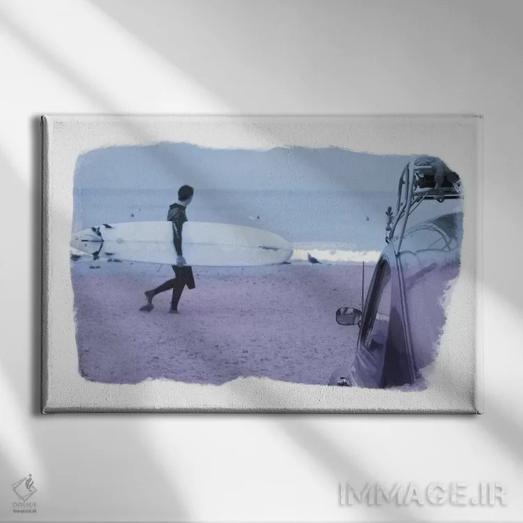 تابلو دکوراتیو بررسی موج ها اثر فایو بای فایو کالکتیو - نمای روبهرو روی دیوار