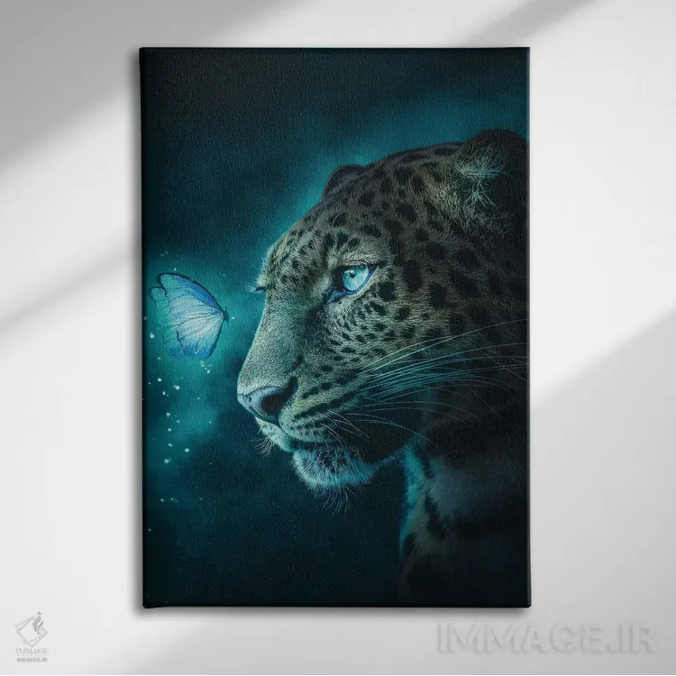 تابلو دکوراتیو پلنگ خالدار و پروانه اثر آدام کازینز - نمای روبهرو روی دیوار