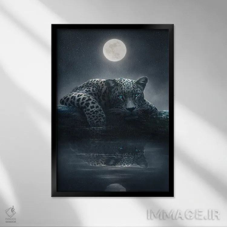 تابلو دکوراتیو پلنگ خالدار مهتابی اثر آدام کازینز - نمای قابدار مشکی