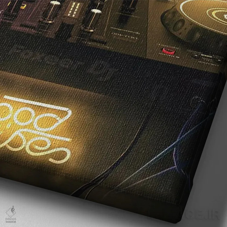 تابلو دکوراتیو روباه دی جی اثر آدام کازینز - نمای نزدیک بافت بوم