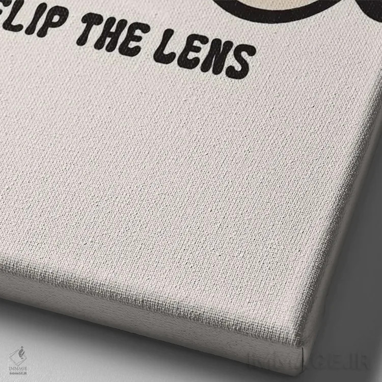 تابلو مینیمال برگرداندن لنز اثر کارمن جابیر - نمای نزدیک بافت بوم