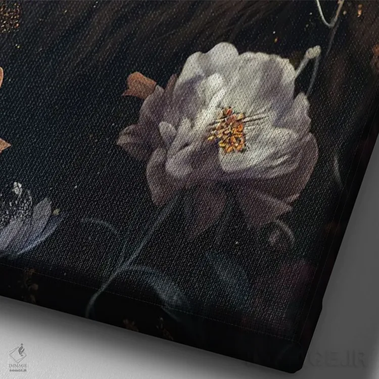 تابلو دکوراتیو آسیب پذیر اثر کلودیا مک کینی - نمای نزدیک بافت بوم