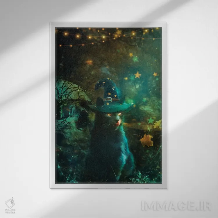 تابلو دکوراتیو شیرین اما ترسناک اثر کلودیا مک کینی - نمای قابدار سفید