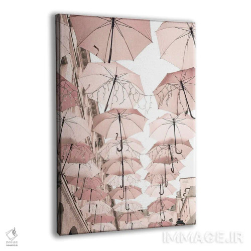 تابلو دکوراتیو پاریس در صورتی کمرنگ، چترها اثر کارولین مینت - نمای پرسپکتیو محصول