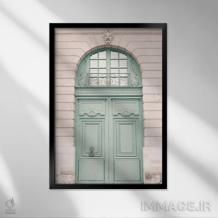 تابلو دکوراتیو در نعناعی پاریس اثر کارولین مینت - نمای قابدار مشکی