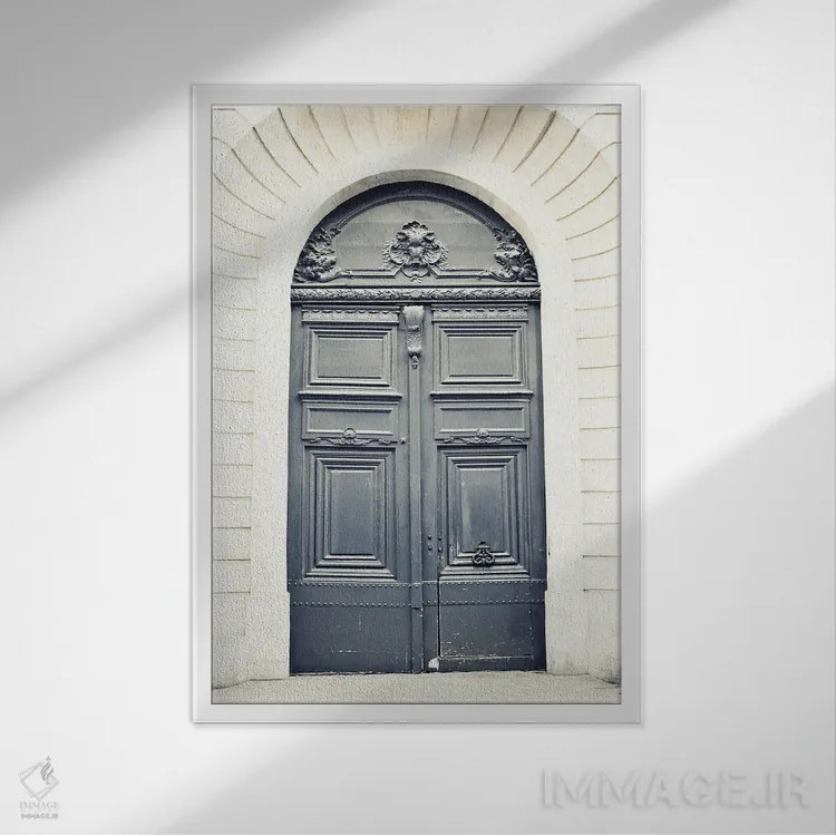 تابلو دکوراتیو در سیاه پاریس دوم اثر کارولین مینت - نمای قابدار سفید