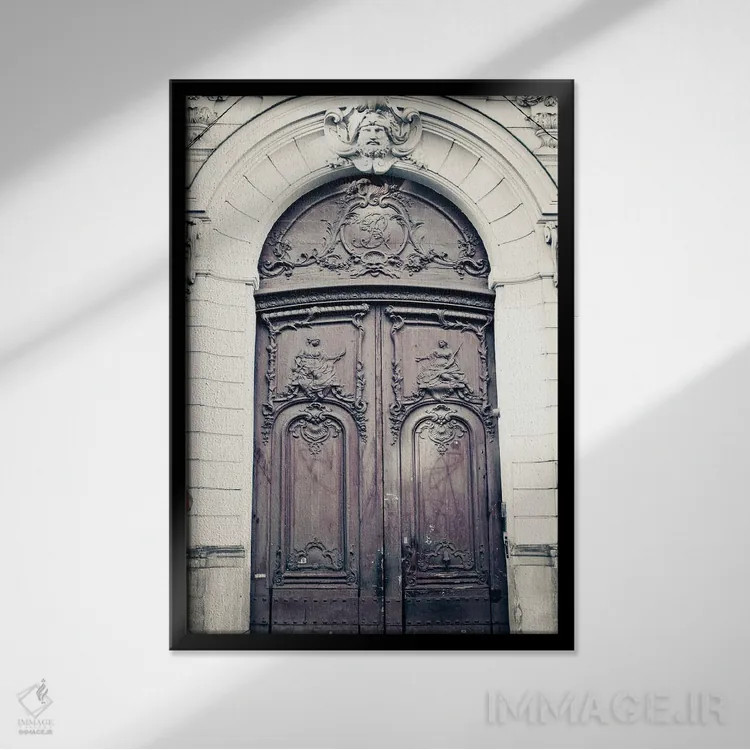 تابلو دکوراتیو Dark Purple,درب پاریسی، بنفش تیره اثر کارولین مینت - نمای قابدار مشکی