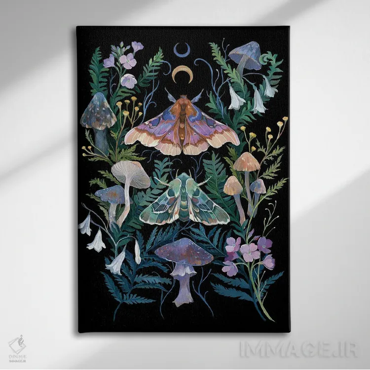 تابلو دکوراتیو شب پره اسفینکس اثر کلارا مک آلیستر - نمای روبهرو روی دیوار