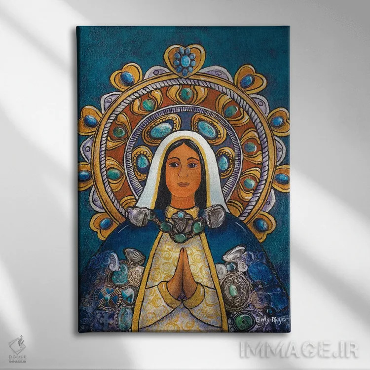 تابلو دکوراتیو مریم مقدس با هاله نور اثر کندی مایر - نمای روبهرو روی دیوار