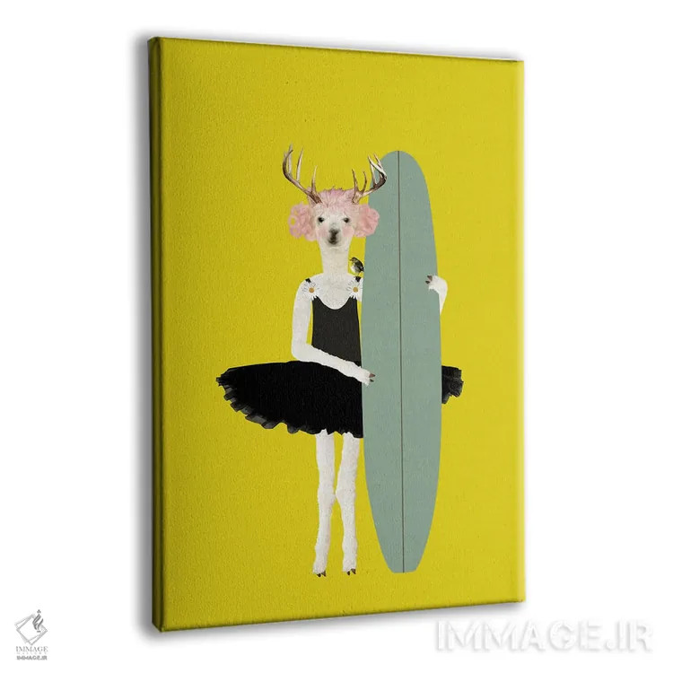 تابلو مدرن فرانسین در حال نگه داشتن تخته موج سواری اثر کارولین کسلسی - نمای پرسپکتیو محصول