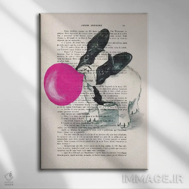 تابلو دکوراتیو بولداگ فرانسوی با آدامس بادکنکی اثر کوکو د پاریس - نمای روبهرو روی دیوار