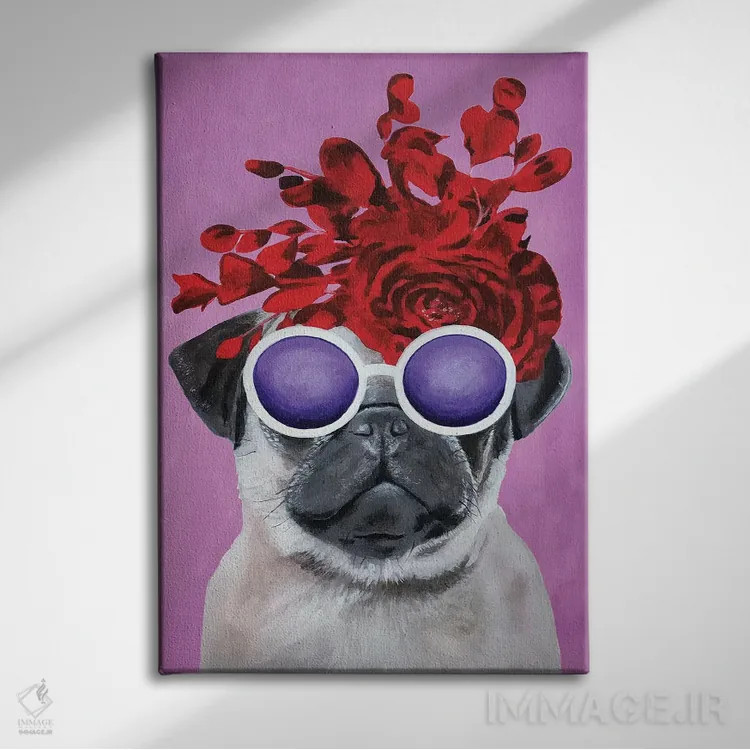 تابلو دکوراتیو پاگ شیک پوش صورتی اثر کوکو د پاریس - نمای روبهرو روی دیوار