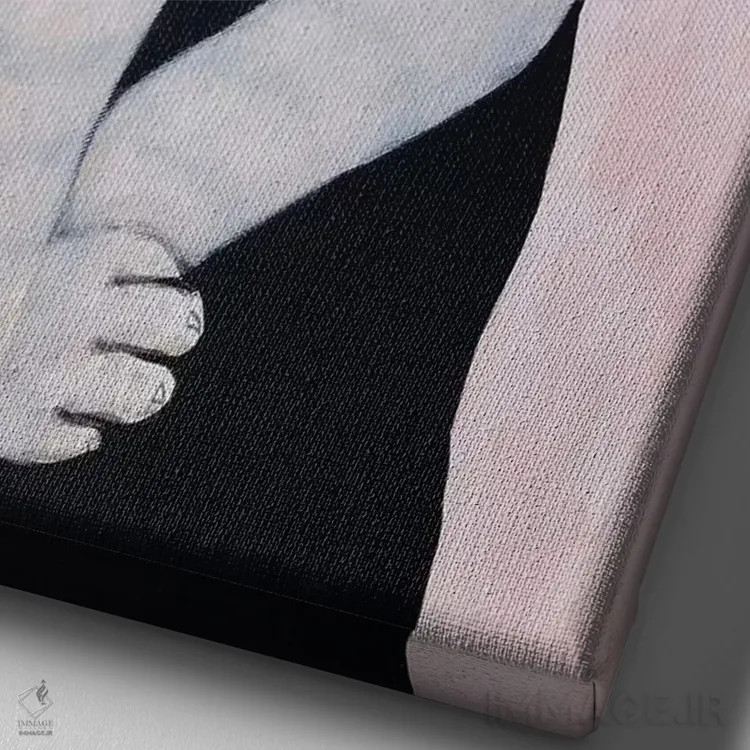 تابلو دکوراتیو گربه آدری هپبورن اثر کوکو د پاریس - نمای نزدیک بافت بوم