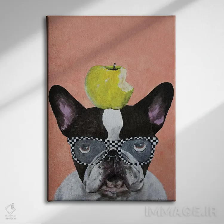 تابلو دکوراتیو بولداگ فرانسوی با سیب اثر کوکو د پاریس - نمای روبهرو روی دیوار